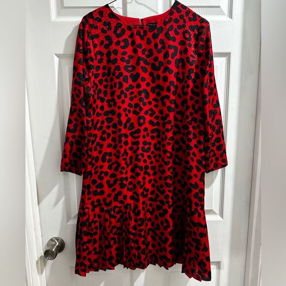 Ann Taylor Leopard Print Shift Dress Red black pleated hem size 6 - Picture 4 of 10